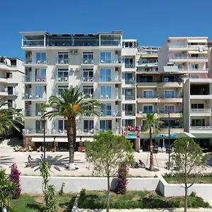 3* Hotel Republika