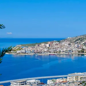 Eleni Σαράντα