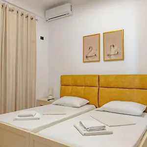 Sunny Apts Sarandë